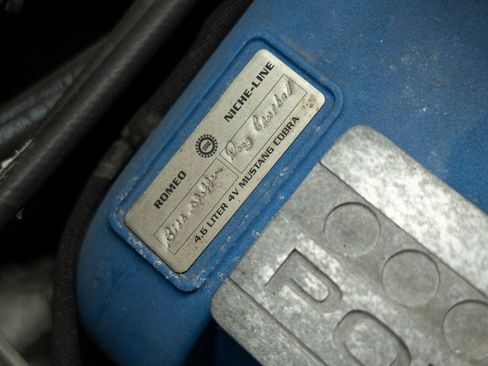 Used 2005 Ford GT RWD image 30
