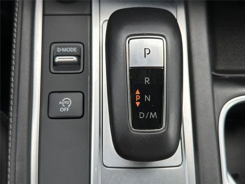Used 2023 INFINITI QX60 Sensory w/ Cargo Package AWD/4WD image 13