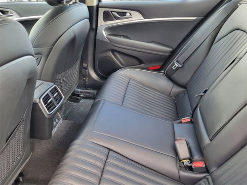 New 2026 Genesis G70 2.5T Prestige image 10