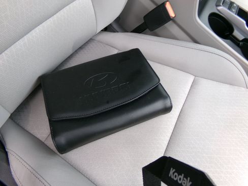 Used 2016 Hyundai Tucson SE w/ Option Group 02 image 19