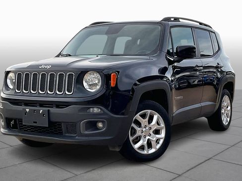 Used 2016 Jeep Renegade Latitude image 4