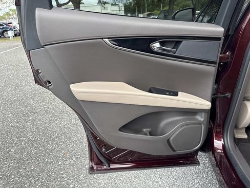 Certified 2023 Lincoln Nautilus AWD w/ Premium Package image 13