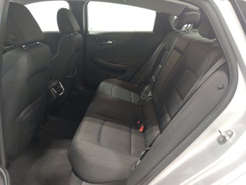 Used 2021 Chevrolet Malibu LT FWD image 18