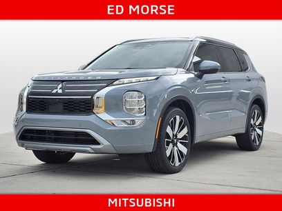 Used 2025 Mitsubishi Outlander SEL
