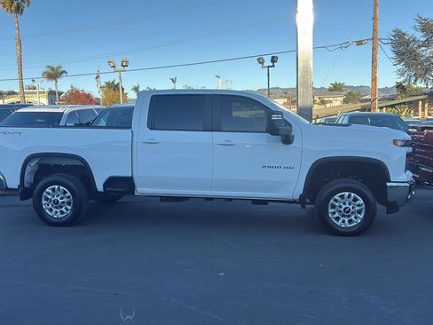 Used 2025 Chevrolet Silverado 2500 LT w/ Safety Package image 23