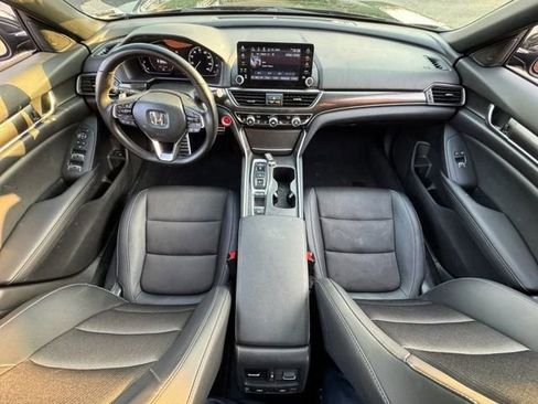 Used 2022 Honda Accord Sport image 9