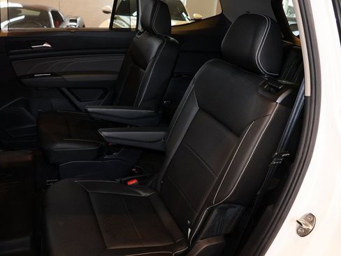 Used 2023 Volkswagen Atlas SEL image 37