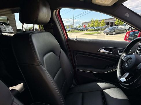 Used 2020 Mercedes-Benz GLA 250 image 11
