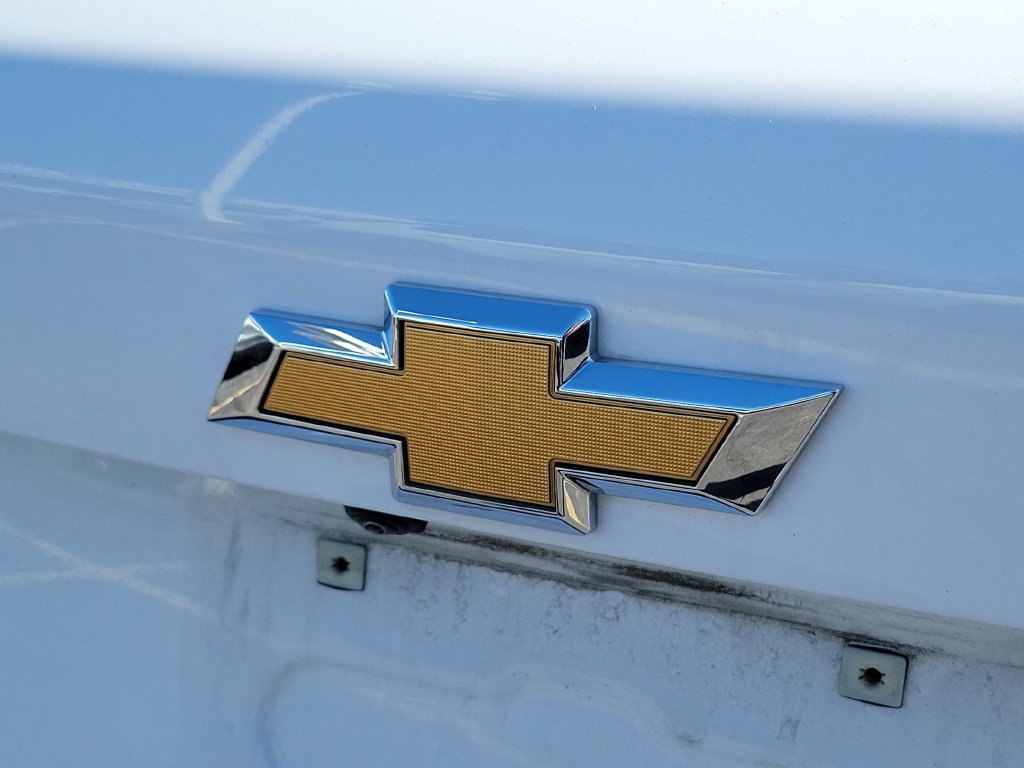 Used 2025 Chevrolet Equinox LT FWD image 11