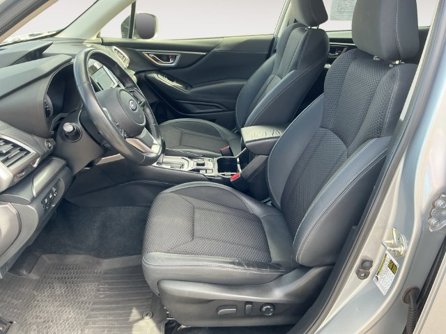 Used 2021 Subaru Forester Premium AWD/4WD image 10