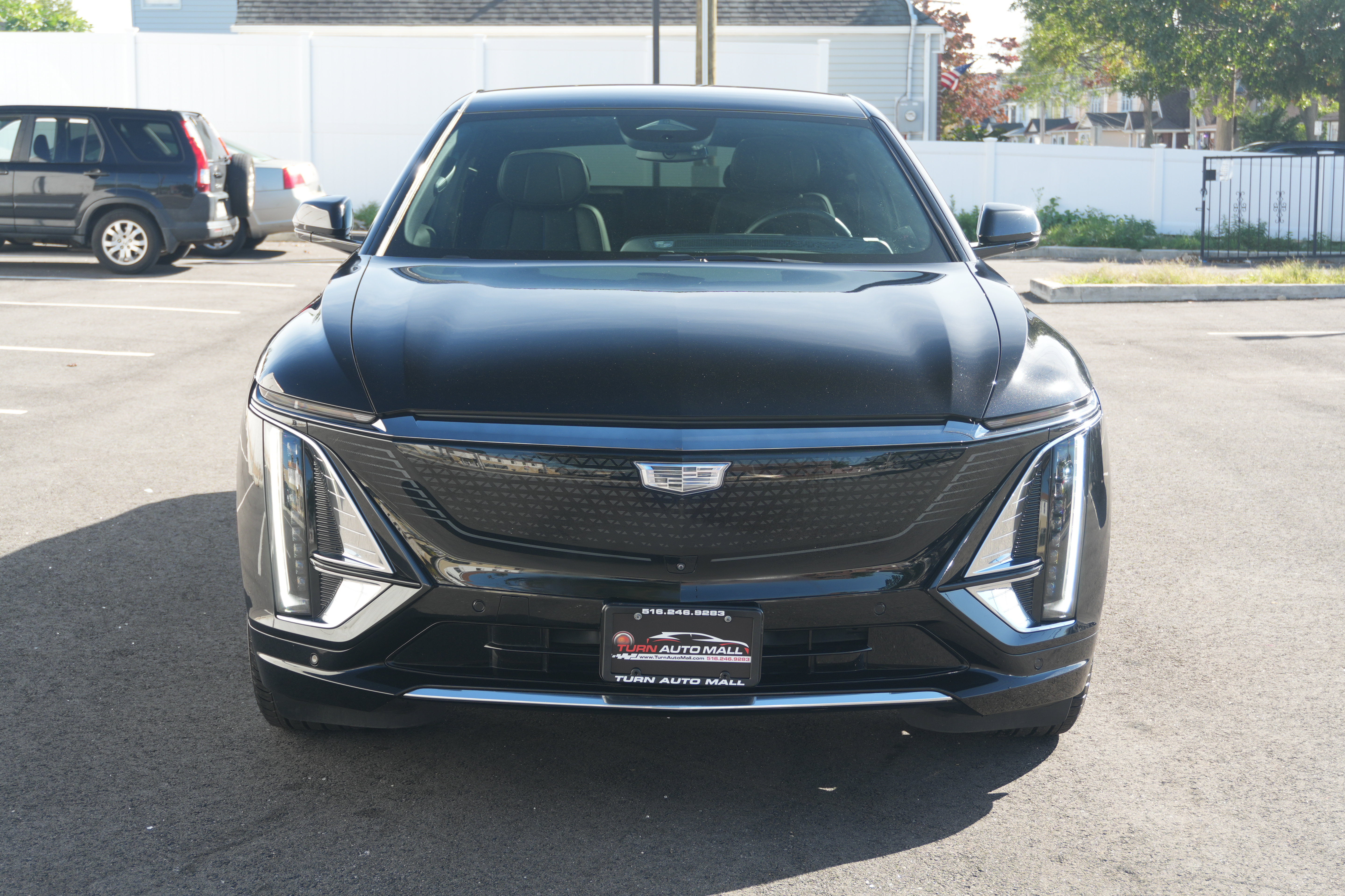 Used 2024 Cadillac Lyriq Sport w/ LPO, Floor Liner Package AWD/4WD image 8