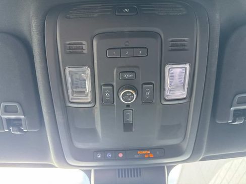 Used 2023 GMC Yukon Denali w/ Advanced Technology Package AWD/4WD image 83