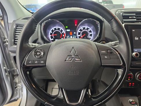 Used 2020 Mitsubishi Outlander Sport ES AWD/4WD image 16