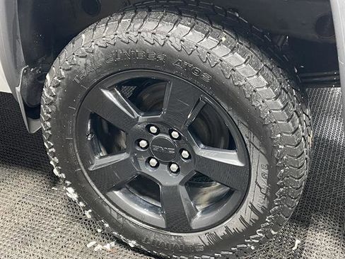 Used 2019 GMC Sierra 1500 Limited w/ Elevation Edition image 18