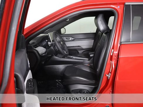 Used 2023 Jeep Compass Latitude AWD/4WD image 5