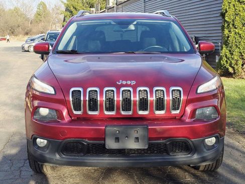 Used 2015 Jeep Cherokee Latitude w/ Cold Weather Group AWD/4WD image 11