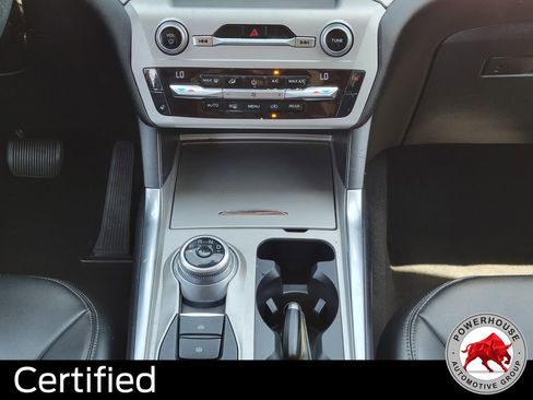 Certified 2021 Ford Explorer XLT w/ Equipment Group 202A AWD/4WD image 25