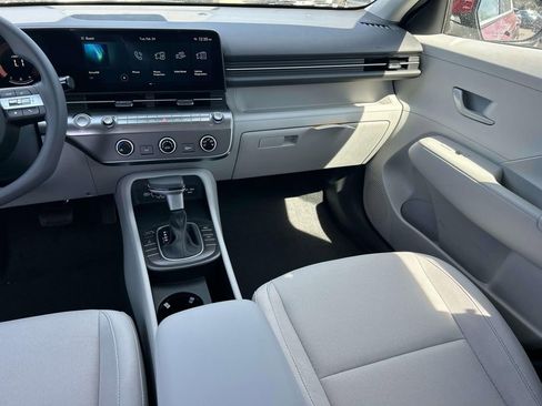 New 2026 Hyundai Kona SE image 20