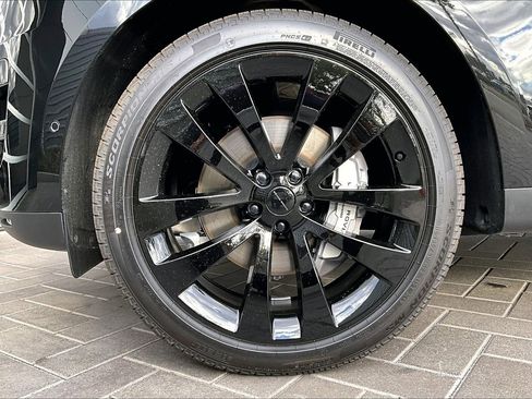 New 2026 Land Rover Range Rover Sport SE AWD/4WD image 12