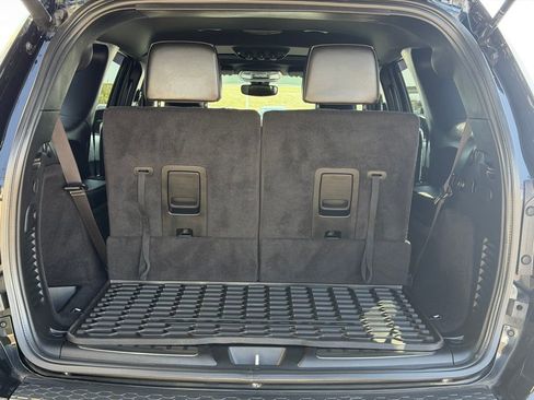 Used 2022 Dodge Durango R/T w/ Blacktop Package AWD/4WD image 9