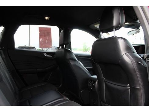 Used 2023 Ford Escape ST-Line w/ Cold Weather Package FWD image 18