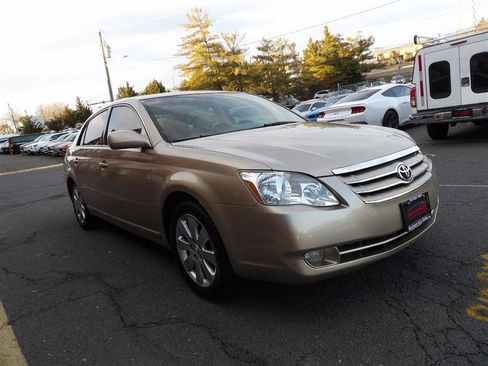 Used 2007 Toyota Avalon XLS image 8