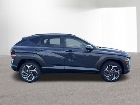 Used 2026 Hyundai Kona SEL Premium AWD/4WD image 10