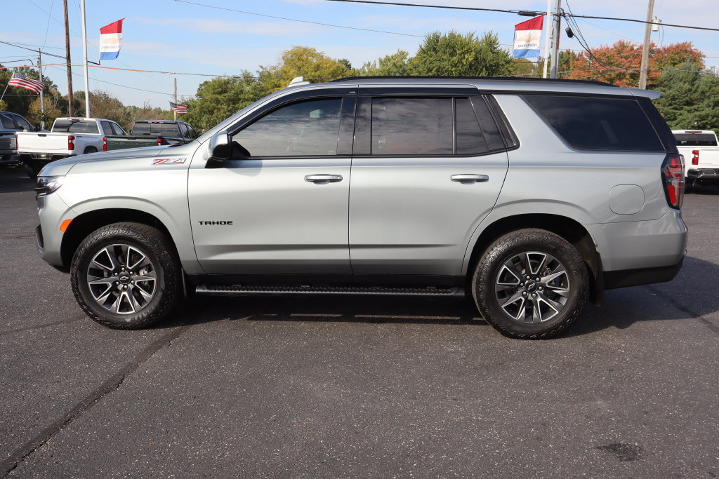 Used 2024 Chevrolet Tahoe Z71 w/ Max Trailering Package AWD/4WD image 32