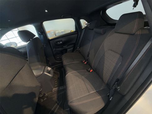 Used 2025 Honda HR-V Sport image 24