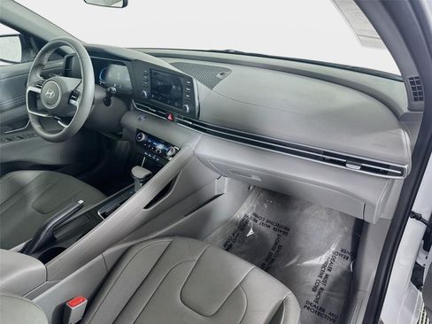 Certified 2026 Hyundai Elantra Sport FWD image 26