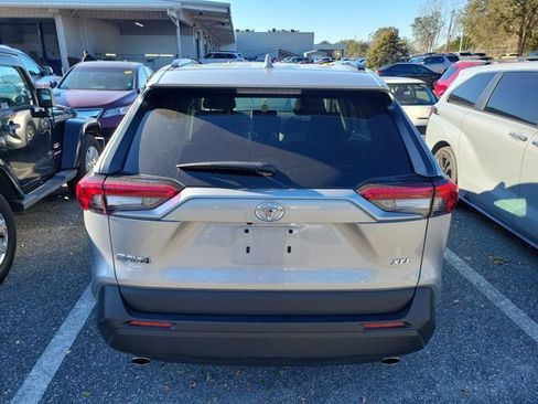 Used 2023 Toyota RAV4 XLE image 5