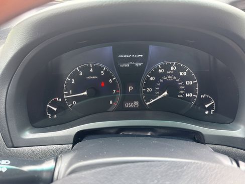 Used 2011 Lexus RX 350 AWD w/ Premium Pkg image 37