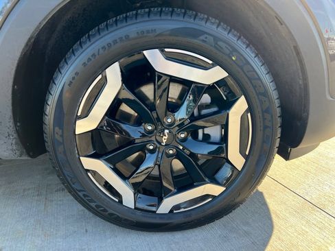 Used 2025 Kia Telluride S AWD/4WD image 13