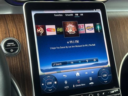 Certified 2025 Mercedes-Benz GLC 300 4MATIC image 18