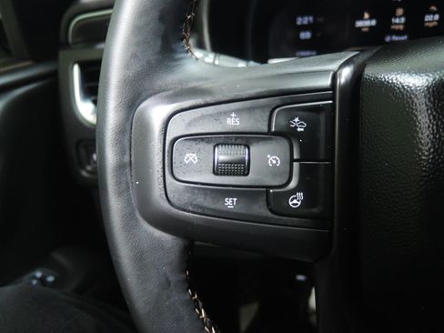 Used 2024 GMC Yukon AT4 w/ AT4 Premium Plus Package image 15