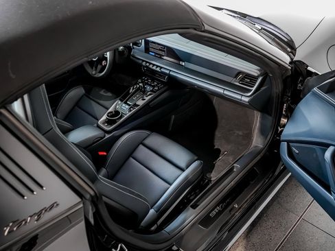 Certified 2025 Porsche 911 Targa 4 GTS image 25