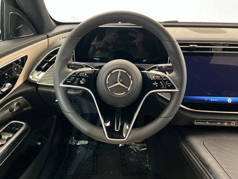 New 2026 Mercedes-Benz E 350 4MATIC Sedan image 12