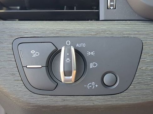 Used 2023 Audi A5 2.0T Premium Plus w/ Premium Plus image 27