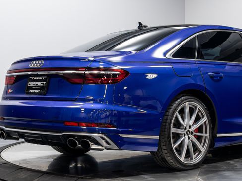 Used 2023 Audi S8 image 15