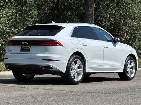 Used 2020 Audi Q8 Premium Plus w/ Premium Plus Package AWD/4WD image 6