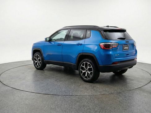 Used 2025 Jeep Compass Limited AWD/4WD image 6