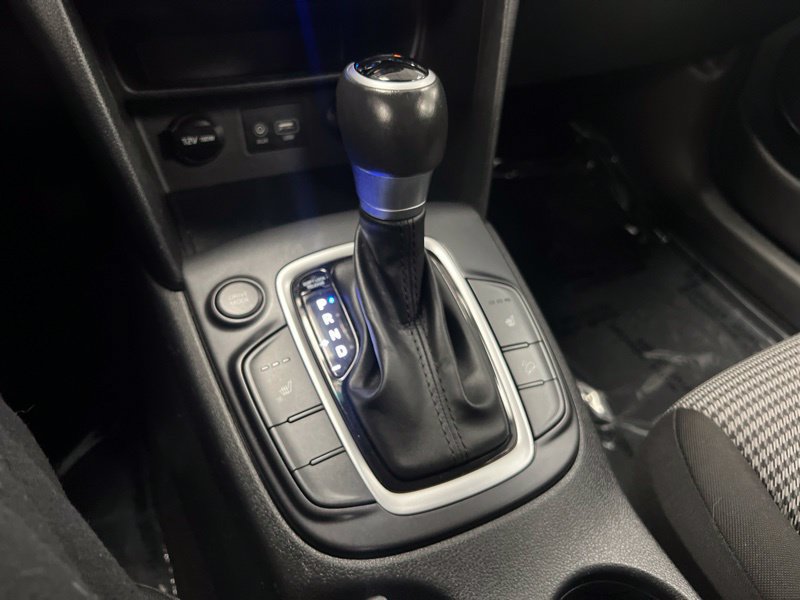 Used 2018 Hyundai Kona SEL FWD image 28