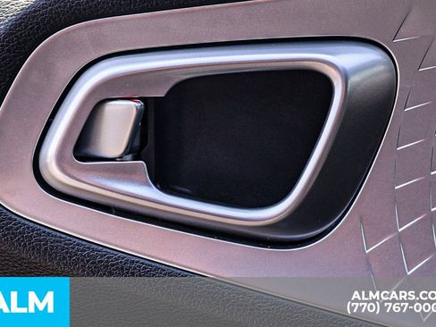 Used 2025 Kia Soul LX w/ LX Technology Package FWD image 45