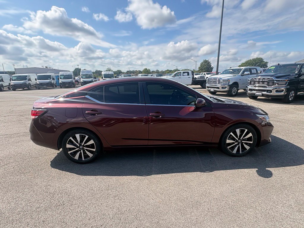 Used 2023 Nissan Sentra SV w/ SV Premium Package FWD image 8