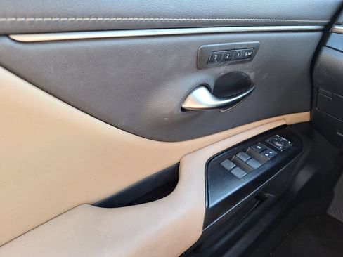 Used 2020 Lexus ES 350 w/ Premium Package FWD image 21