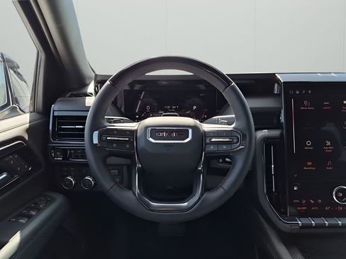 New 2026 GMC Yukon XL AT4 image 24