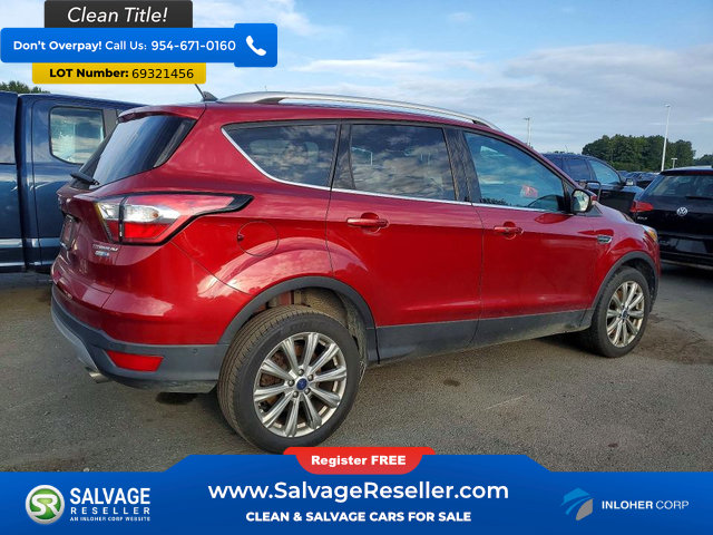 Used 2018 Ford Escape Titanium AWD/4WD image 4