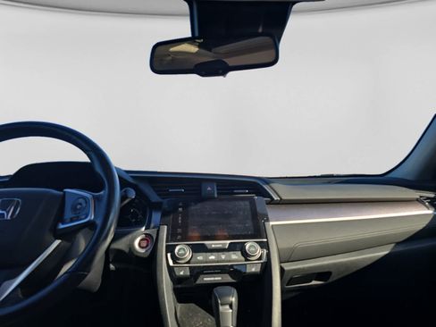 Used 2017 Honda Civic Touring image 10