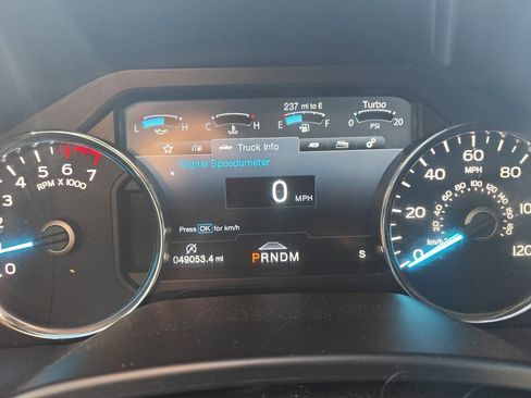 Used 2019 Ford F150 Platinum w/ Equipment Group 701A Luxury image 26