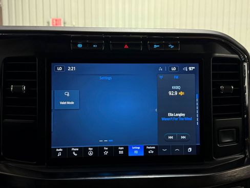 Used 2023 Ford F350 Lariat AWD/4WD image 21